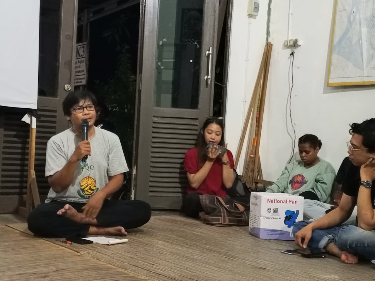 Nobar &ldquo;Pesta Babi&rdquo; Digelar, GUSDURian Serang Buka Diskusi Panas Kolonialisme Papua
