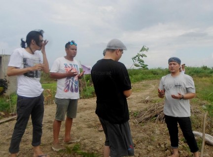 &quot;Hutan Tropis&quot; Band Asli Indonesia yang menyuarakan masa depan BUMI. Tahukah kamu?!