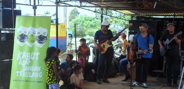 &quot;Hutan Tropis&quot; Band Asli Indonesia yang menyuarakan masa depan BUMI. Tahukah kamu?!