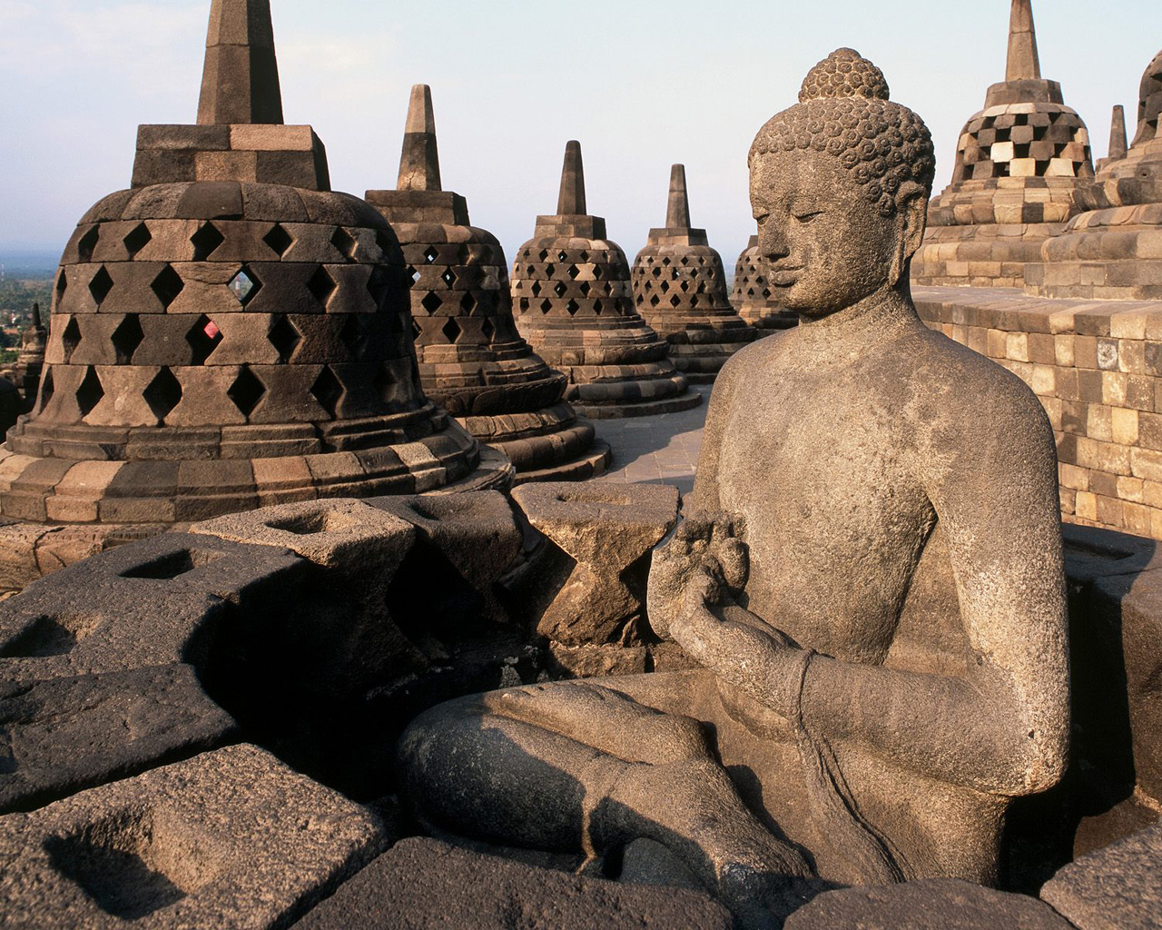 10 Kehebatan Indonesia Di Mata Dunia