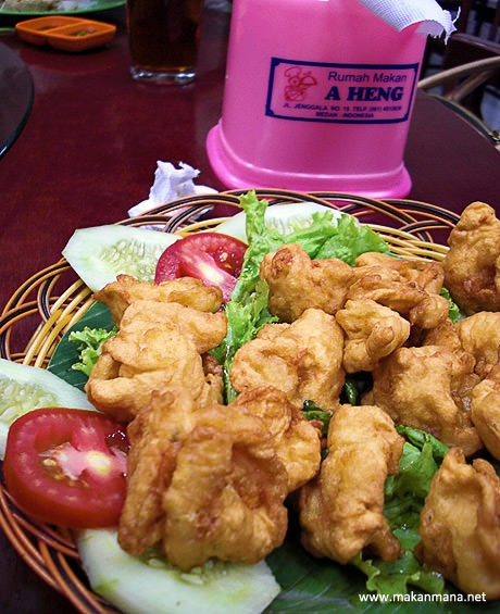 setelah-heboh-harga-makanan-1-juta-di-anyer-kini-kasus-baru-di-temukan-di-medan