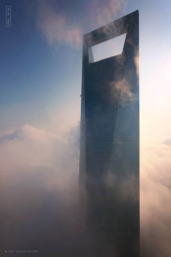 Rangkaian Foto Gedung Pencakar Langit Ikonik di Shanghai 