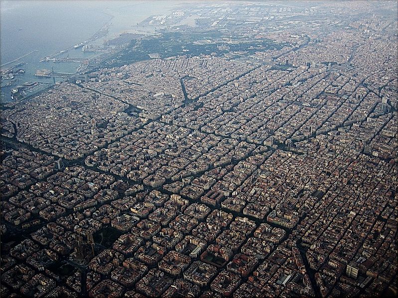 Eixample, Sebuah Tata Kota yang Rapi dan Indah di Barcelona