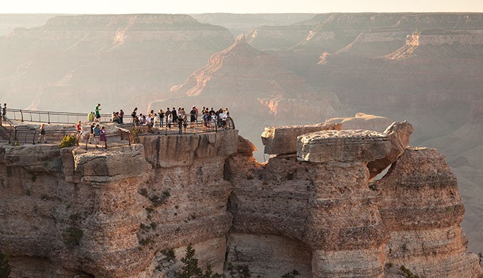 Mereka Yang Jatuh Ke Dalam Jurang Grand Canyon