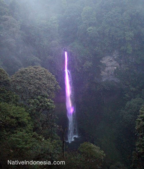 Air Terjun Pelangi di Lembang Bandung
