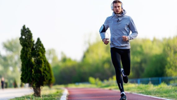 7+ Urutan Latihan Fitnes yang Baik dan Benar Bagi Seorang Pemula