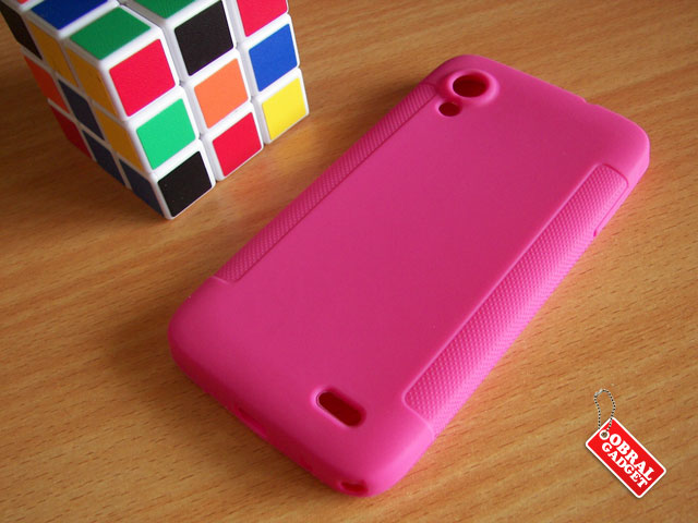 Anti Gores, Jelly Case, Softcase, Silicon, Leather Flip Case Lenovo S720 S560 P700i