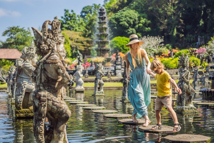 mulai-14-februari-2024-turis-asing-masuk-bali-kena-pungutan-150-ribu