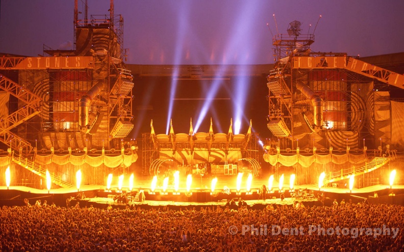 10 Daftar Konser Terbesar di Dunia yang Bikin Geleng-Geleng Kepala!