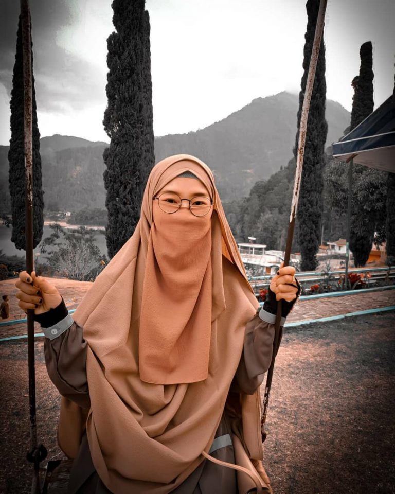 Pijat Panggilan Bekasi 24 Jam Terapis Wanita & Pria (Massage, Spa)