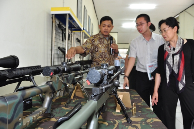 KUNJUNGAN SASTIND KE PT PINDAD (PERSERO)