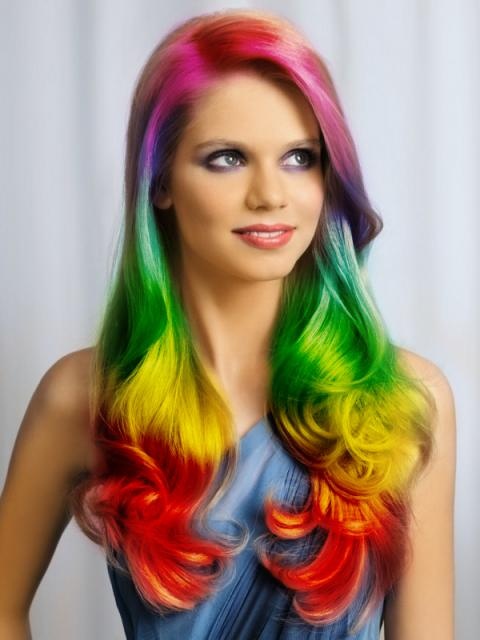 wah, Rambut Pelangi bakal jadi tren loh. mau liat kaya apa? Cekidot gan