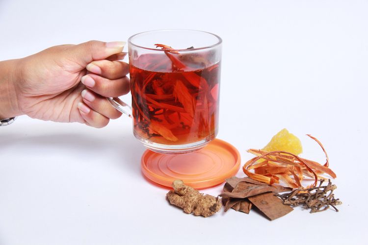 redam-berbagai-penyakit-dengan-5-keajaiban-minuman-secang