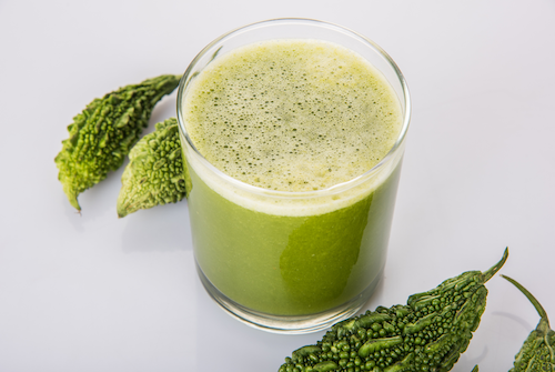 konsumsi-rutin-6-keajaiban-jus-pare-apa-sih-yang-didapetin