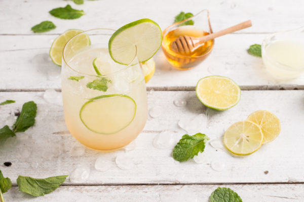 awas-kecolongan-sama-nikmatnya-4-resep-es-mojitos-kekinian
