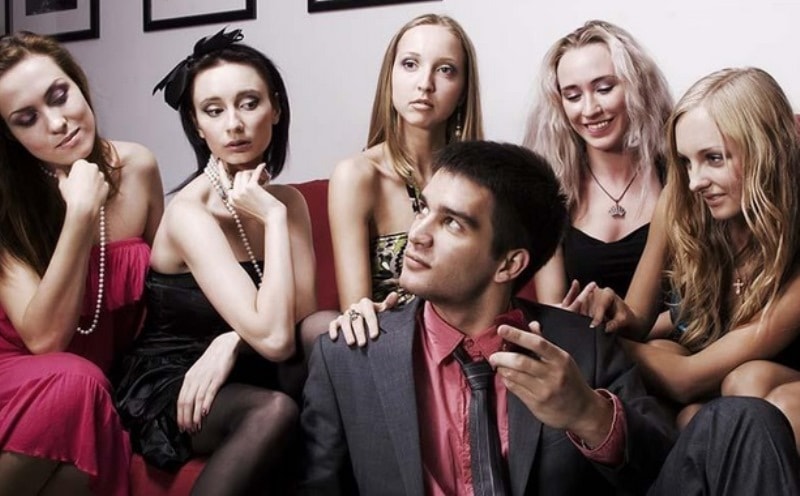 Playboy Cap Facebook, Bukti Ganasnya Pergaulan Di Media Sosial Saat Ini