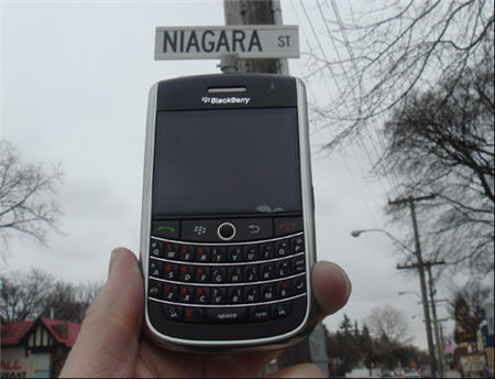 The BlackBerry 9630 Lounge(codename: Niagara/Tour) &#91;Chapter II&#93; - Part 2