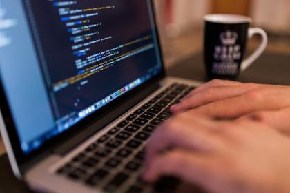 Risiko Mengakses Situs Broker Forex Dengan VPN Gratis