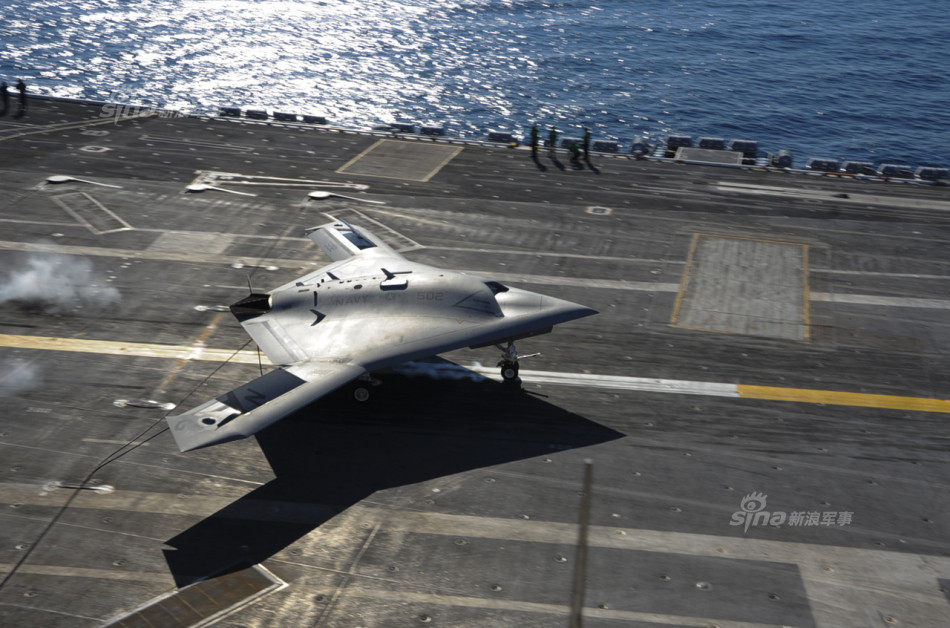 &#91;PIC&#93; X-47B In Action