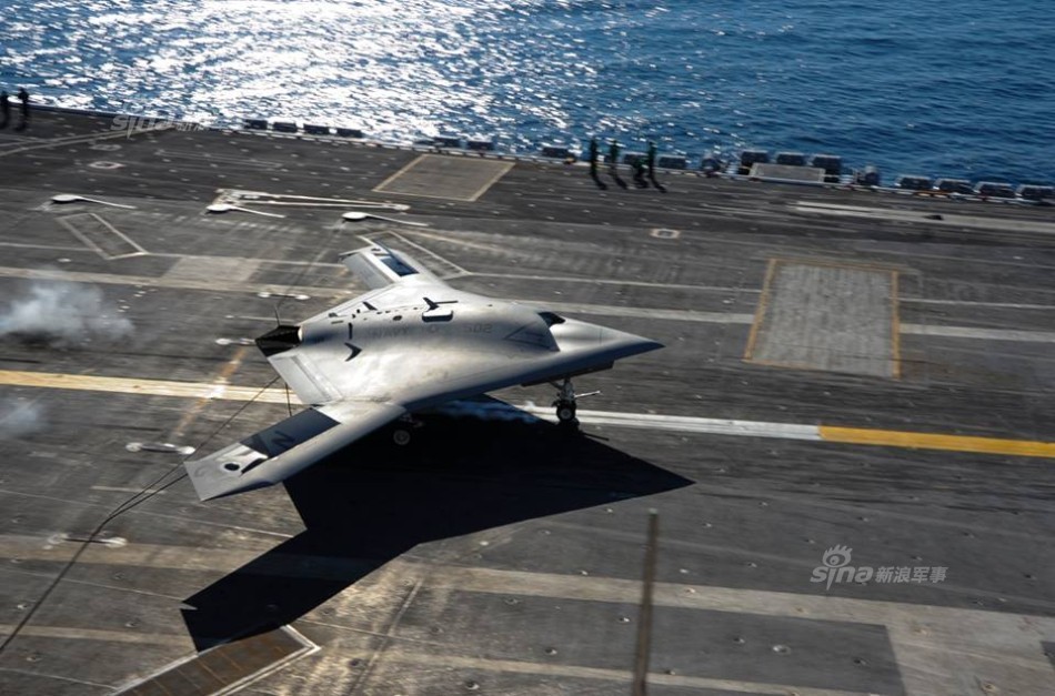 &#91;PIC&#93; X-47B In Action