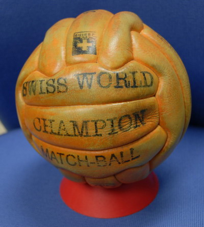 &#91;1930-2014&#93;==|||:::..Bola Resmi Piala Dunia dari Masa ke Masa..:::|||==Mana Bola Agan