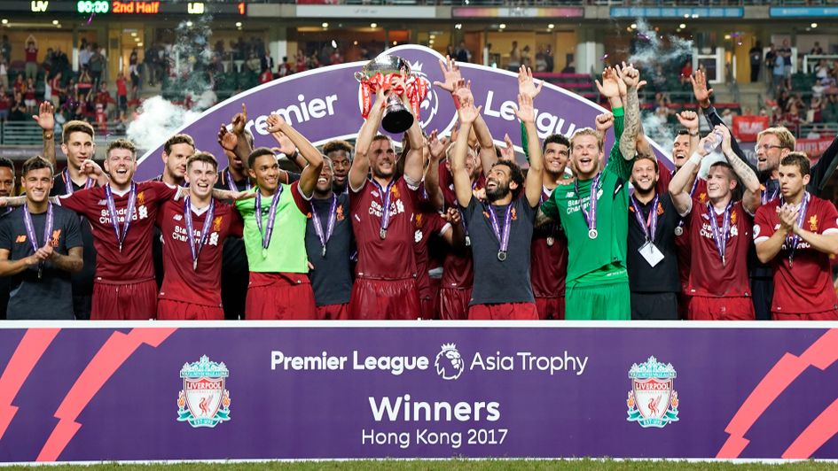 spectre-soccer-room-2017-2018