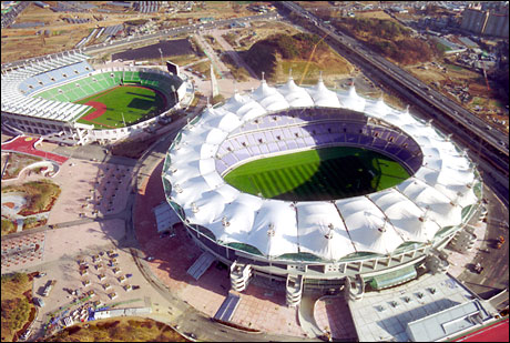 Stadion TIMNAS KOREA U19 di Korea Selatan (FULL PICT)