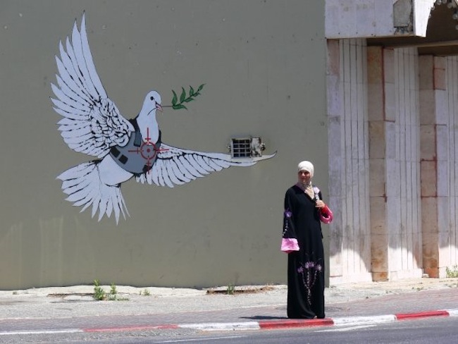 Mengenal Street Art &quot; BANSKY &quot;