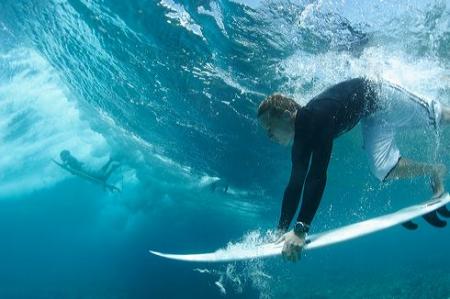 belajar surfing di Cimaja, Pelabuhan Ratu (Jakarta dan Bandung)