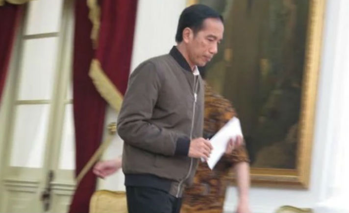 Jokowi Trendsetter Fashion Dari Ujung Kaki Sampai Ujung Rambut