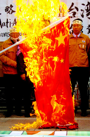 china-ancam-invasi-taiwan-jika-dikunjungi-kapal-perang-as