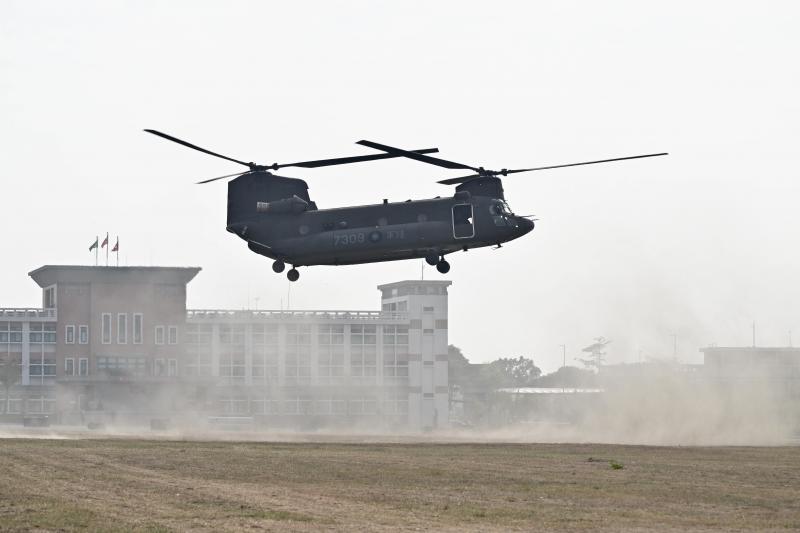 Ditawari Rp 234 Miliar, Pilot Taiwan Berencana Membelot ke China Membawa Chinook