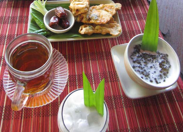 Pola Makan Bergizi Saat Berpuasa dan Menu Sehat Saat Berbuka Puasa dan Sahur