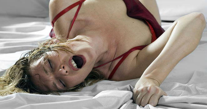 Sabtu Pukul 7.37 Malam Waktu Paling Sering Digunakan Pasangan Melakukan ML