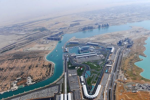 ►► Mengenal Lebih Jauh Ferrari World,Taman Hiburan Terbesar di Dunia◄◄