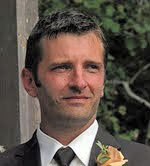 10 Karyawan Yang MembeliPerusahaan TempatBekerjanya