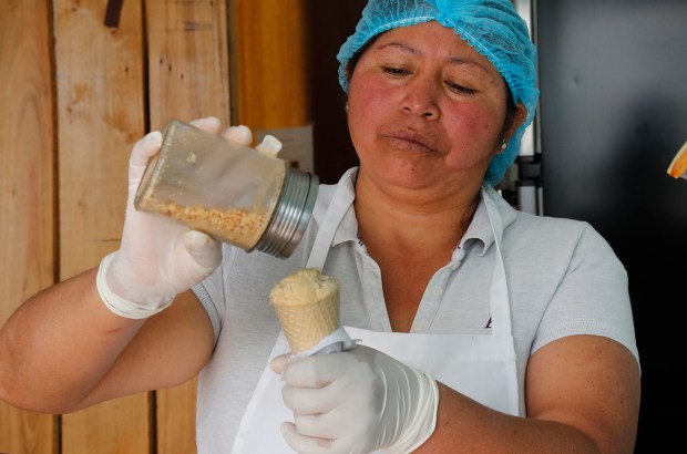 Es Krim Rasa Marmut - Mau Coba?
