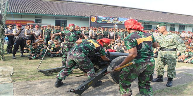 latihan-integrasi-taruna-taruni-yon-armed-11-1-2-kostrad