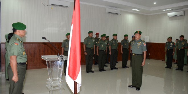 kasad-menerima-laporan-kenaikan-pangkat-11-pati-tni-ad