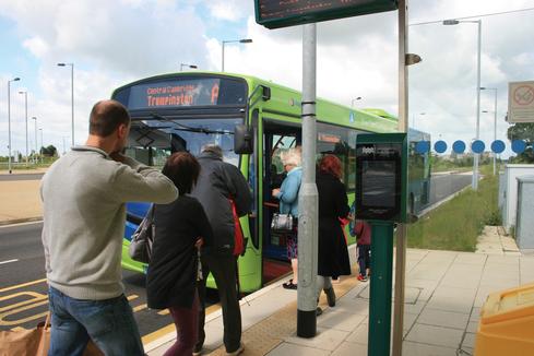 Jalanan Busway di Luar Negeri