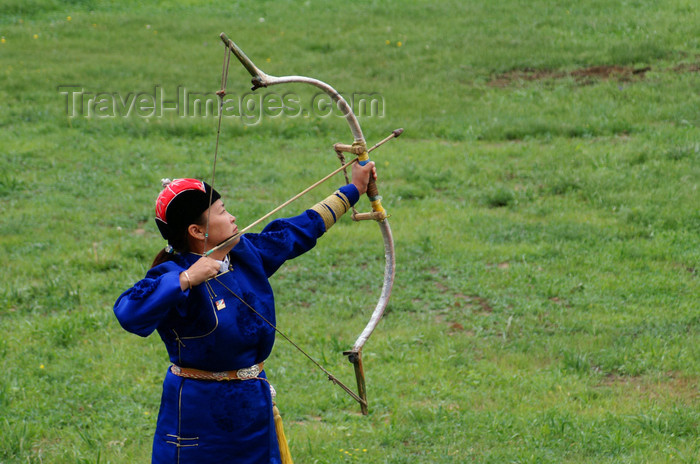 Uniknya Festival Naadam di Mongolia