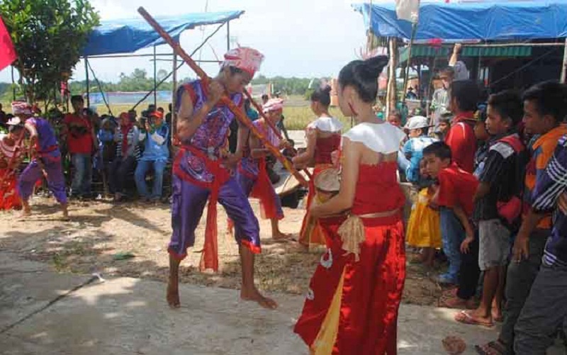 Kearifan Lokal Lampung: Mau Menikahi Gadis, Pria Akan Terang-terangan atau Culik?