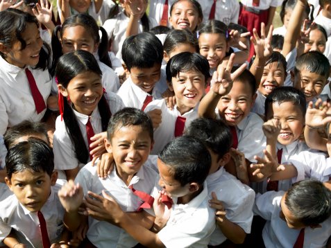 &#91;CALON MASUK NERAKA&#93; Polisi Membekuk Orang Yang &quot;Menggarap&quot; Anak SD