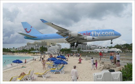 Bandara Paling Berbahaya (Sint Maarten)