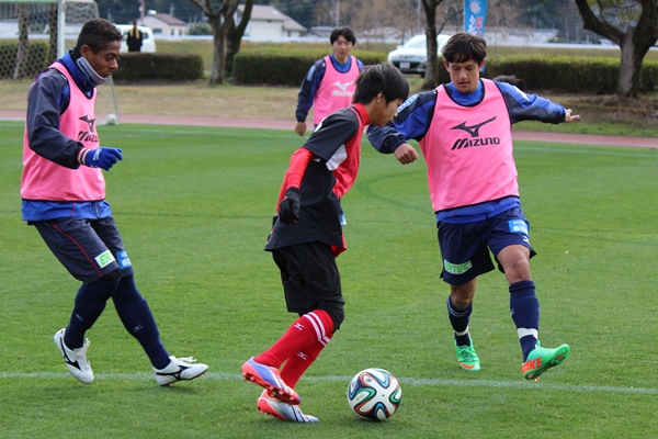 Irfan Bachdim Gabung Training Camp Ventforet Kofu