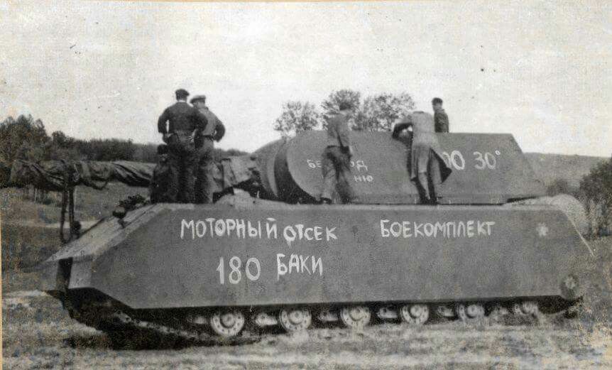 Tank Terbesar dan Terberat Yang Pernah Dibuat, Panzer VIII Maus.