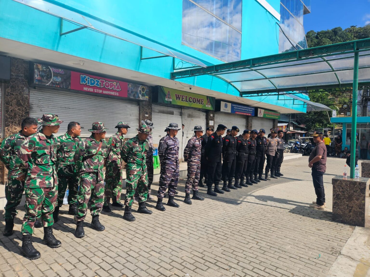 Pasca Penjarahan, Aparat Gabungan Perketat Pusat Perbelanjaan Di Sibolga