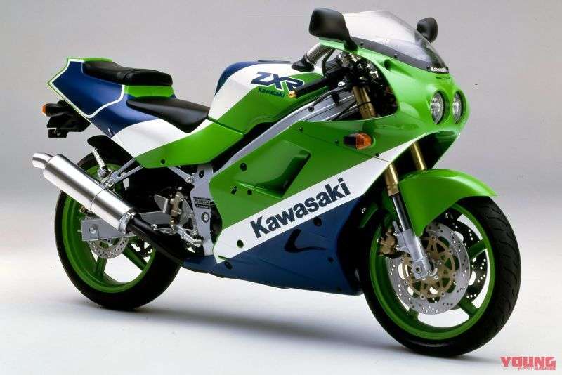 Ini Dia! Replika ZXR 750 H1 pada Z900 Hasil Builder dari Spanyol