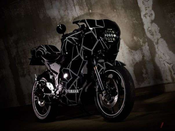 Baru! Ini Modifikasi Yamaha YZF-R25 Retro Modern