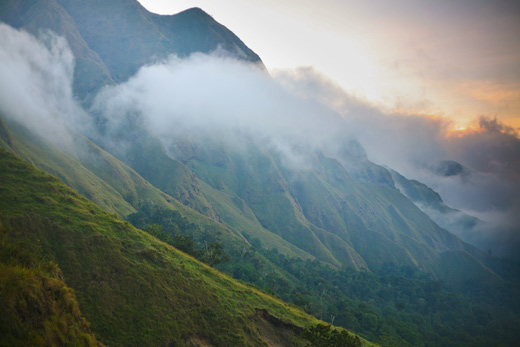 &#91;TRAVELISTA&#93; Menggapai Puncak Sang Dewi Anjani, Rinjani.